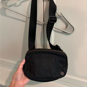 Black Lululemon belt bag
